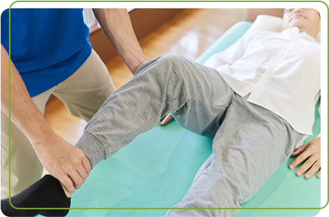 桶川市の整形外科、坂田東整形外科では理学療法士（PT）によるリハビリテーションを行っております。